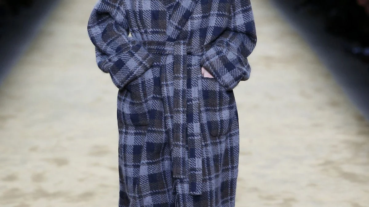 Bathrobes, Fuzzy Slippers & Flannel PJs: Fendi Goes Grandpa-Chic for Men’s Fall/Winter 2016 Collection
