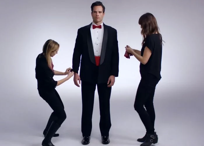 From Top Hats to Tight Pants: This is How Men’s New Year’s Eve Style Has Changed Over the Last Century